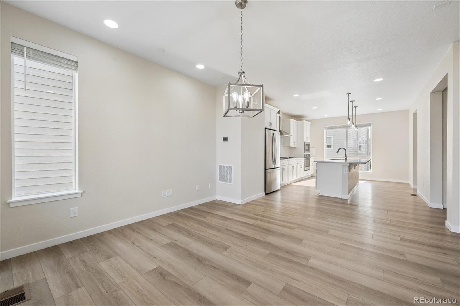 MLS Image #6 for 12331  farmview lane,thornton, Colorado