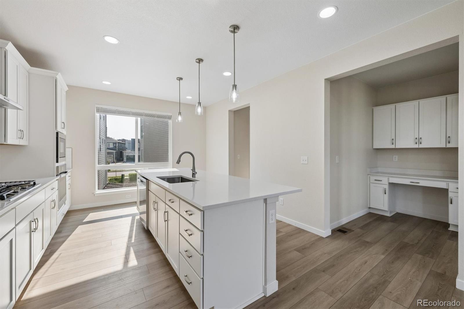 MLS Image #8 for 12331  farmview lane,thornton, Colorado