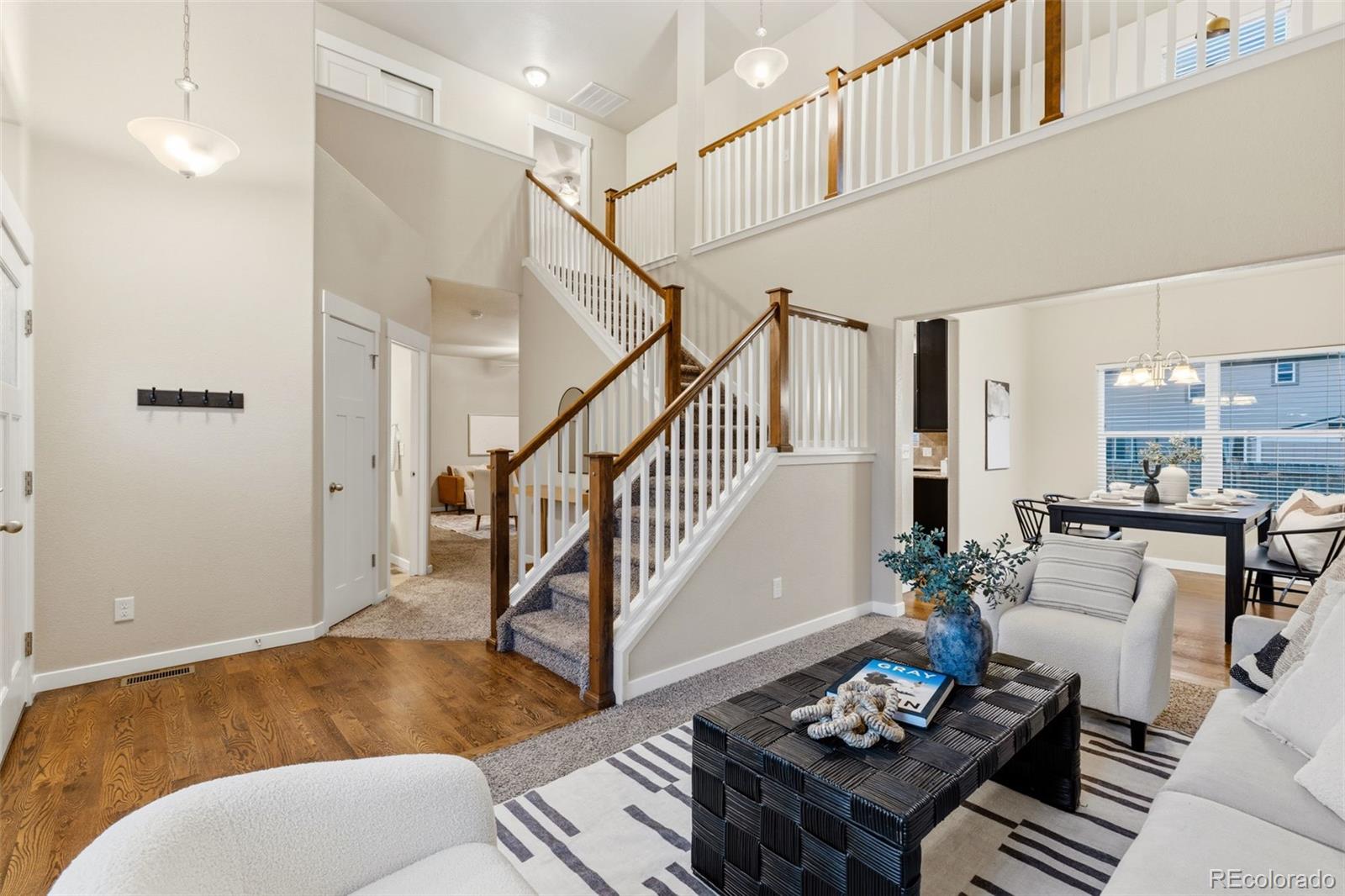 MLS Image #4 for 10423  abrams drive,colorado springs, Colorado