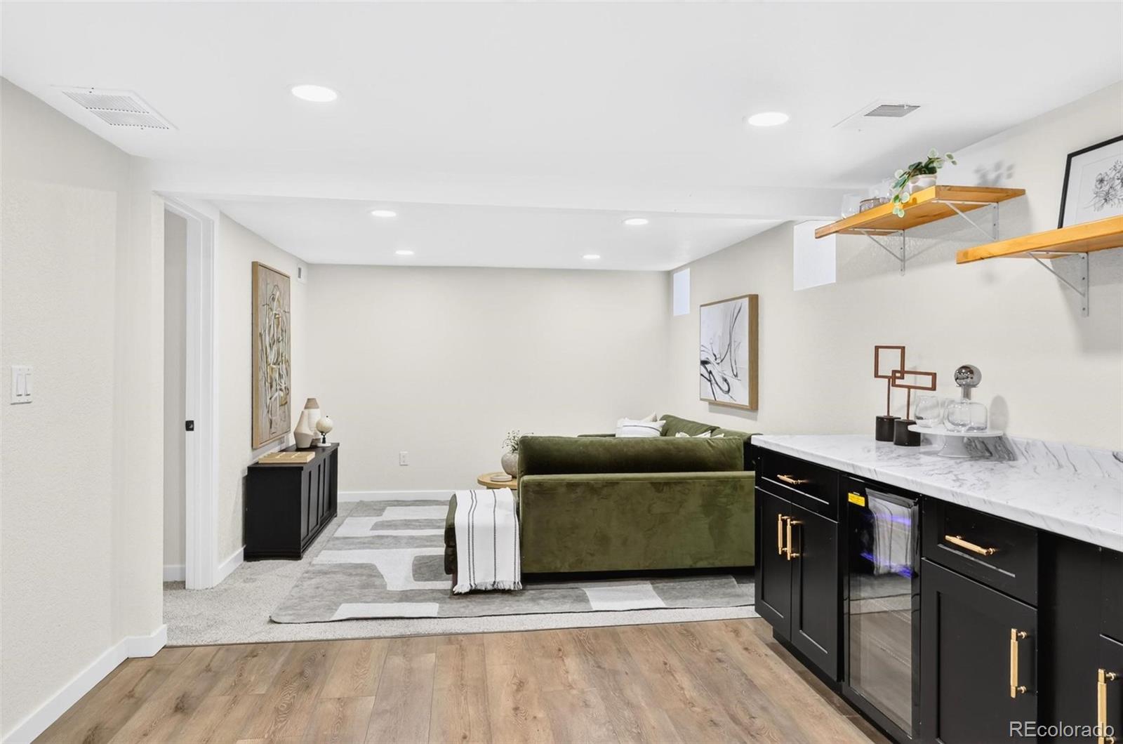 MLS Image #15 for 2661 n glencoe street,denver, Colorado