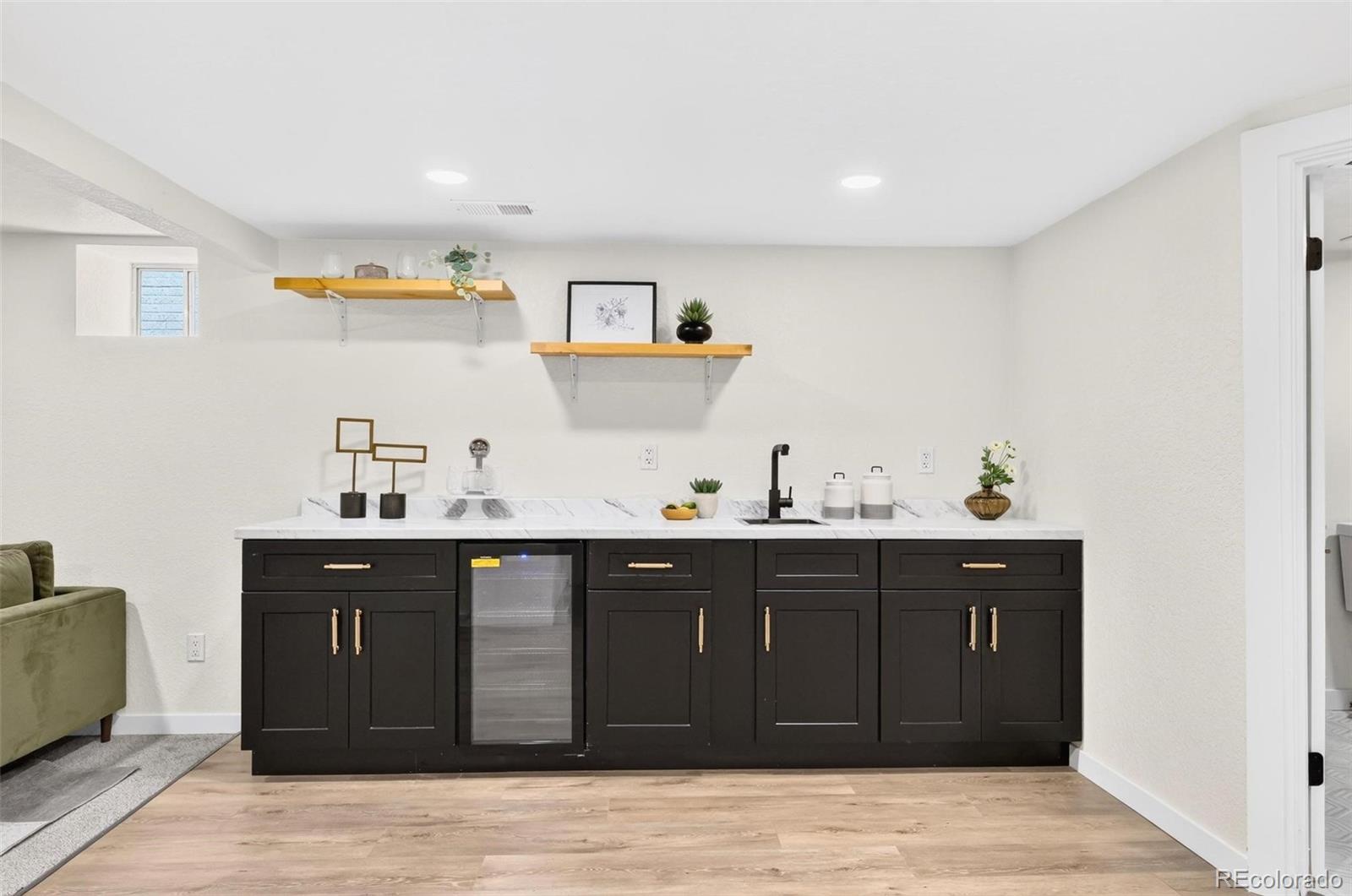 MLS Image #20 for 2661 n glencoe street,denver, Colorado