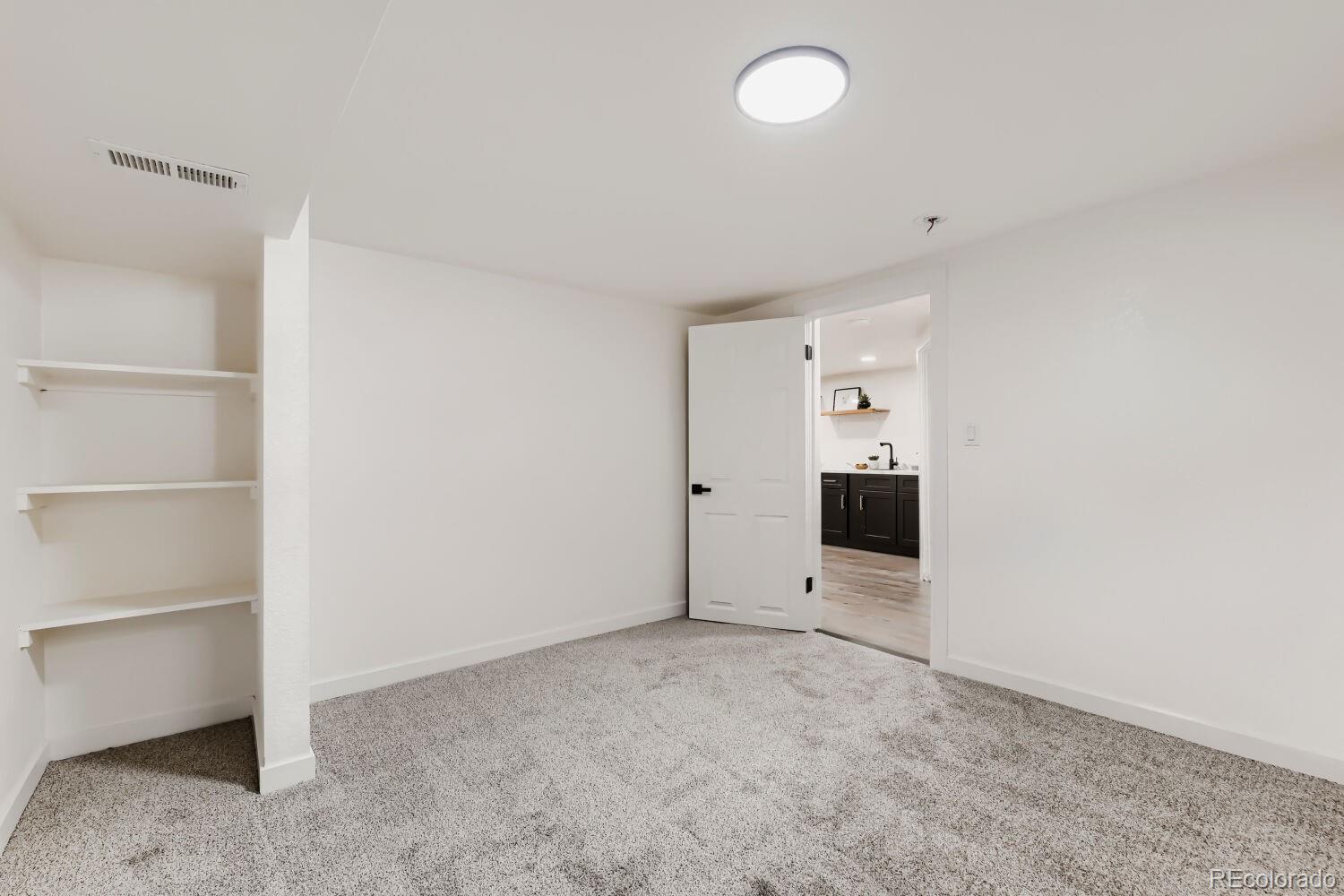 MLS Image #39 for 2661 n glencoe street,denver, Colorado