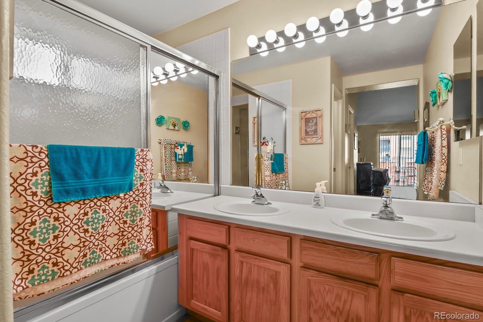 MLS Image #22 for 9842  vine street,denver, Colorado