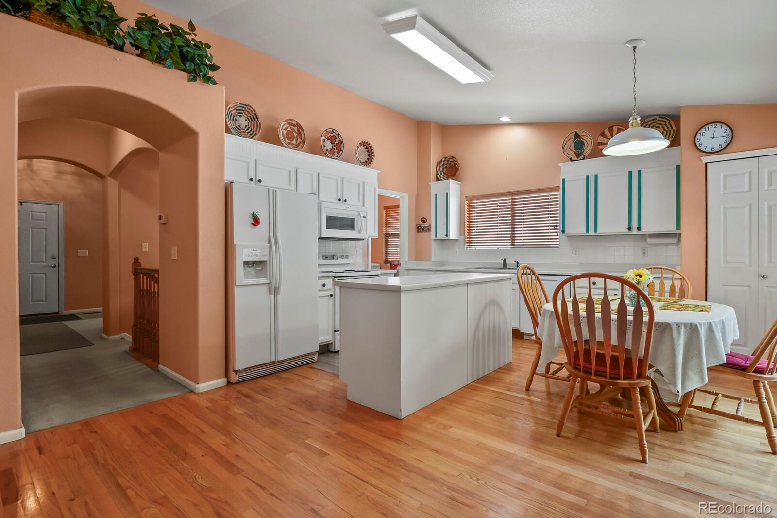 MLS Image #6 for 9842  vine street,denver, Colorado