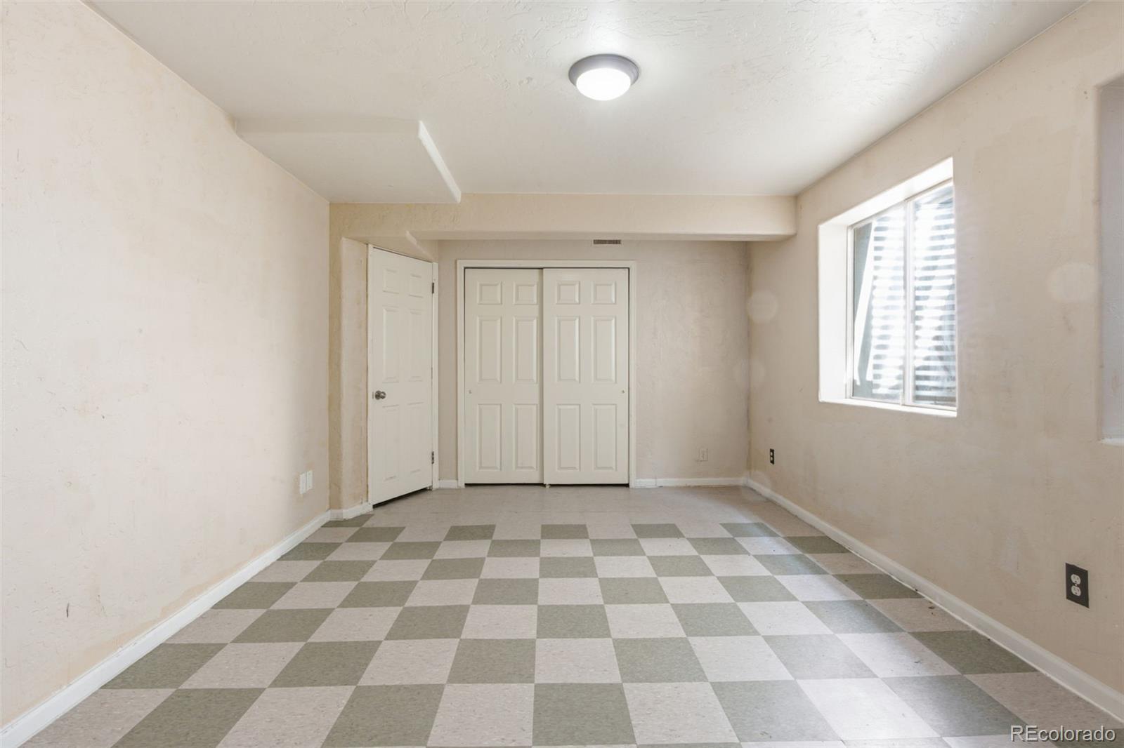 MLS Image #11 for 4654  flanders way,denver, Colorado