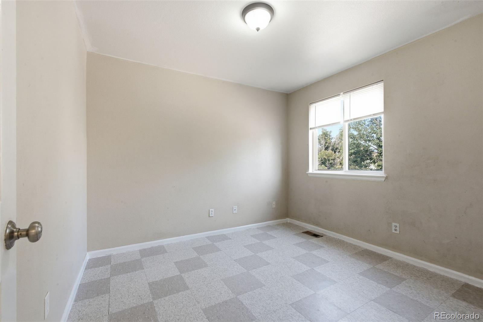 MLS Image #8 for 4654  flanders way,denver, Colorado