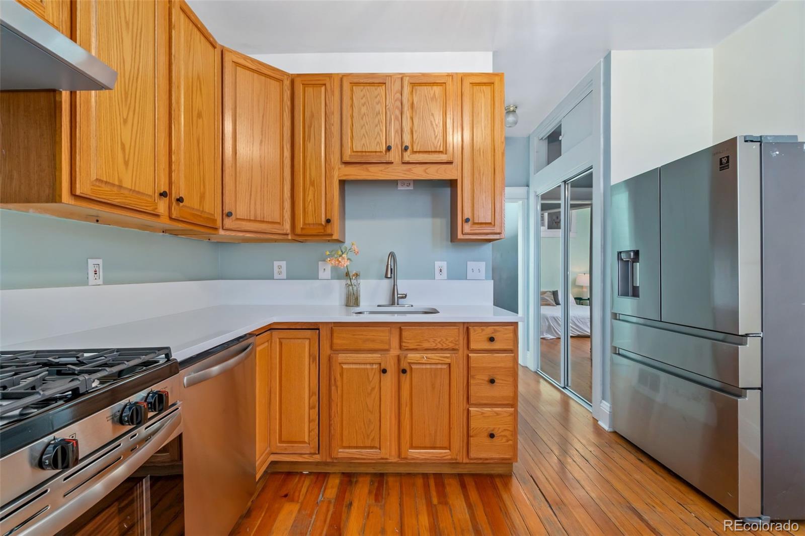MLS Image #4 for 129 e exposition avenue,denver, Colorado