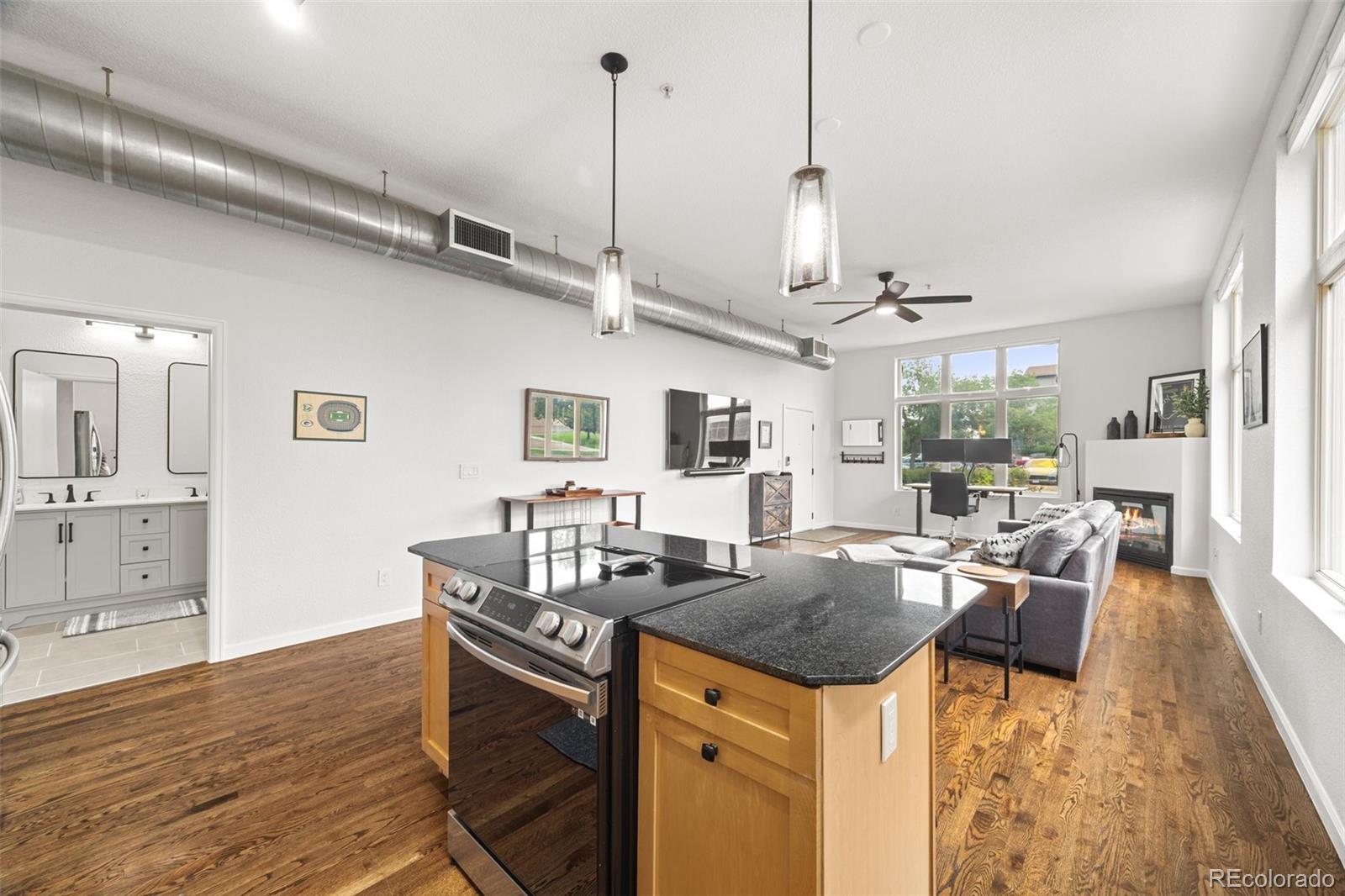 MLS Image #8 for 7525 e 1st place 1111,denver, Colorado