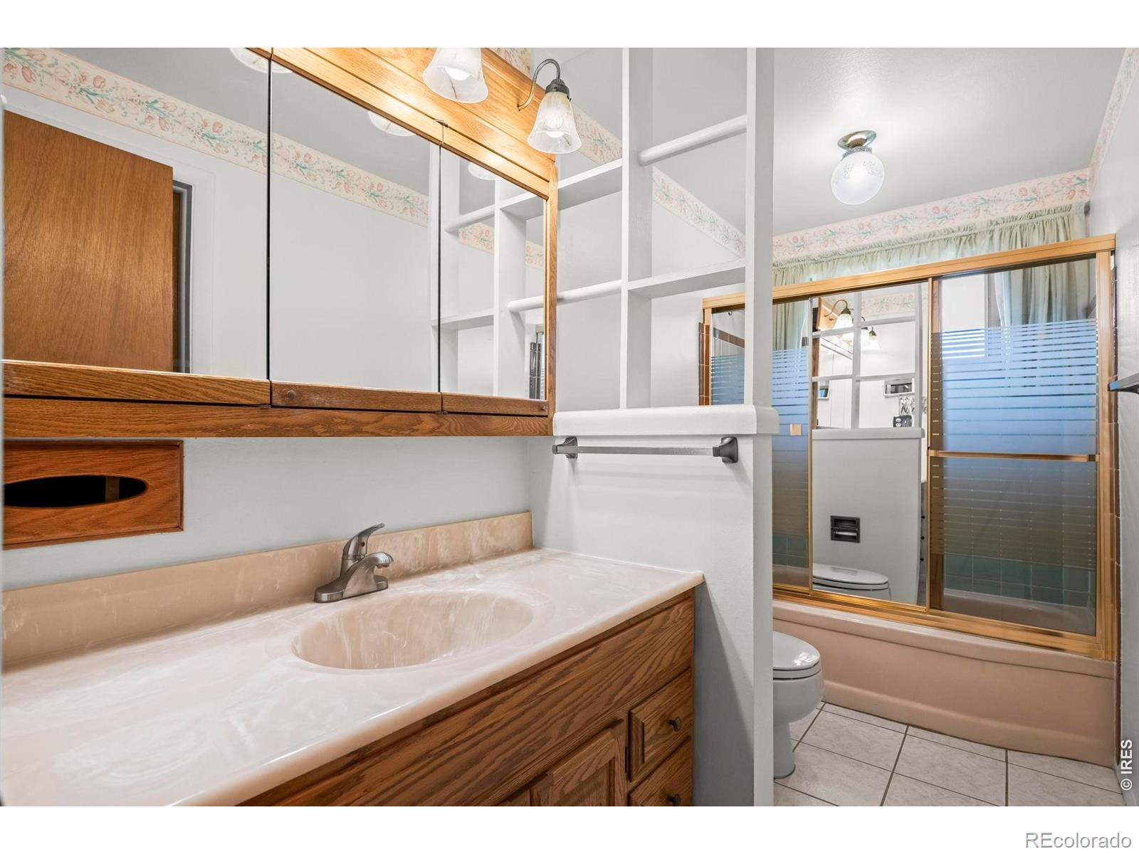 MLS Image #8 for 10958 w 62nd place,arvada, Colorado