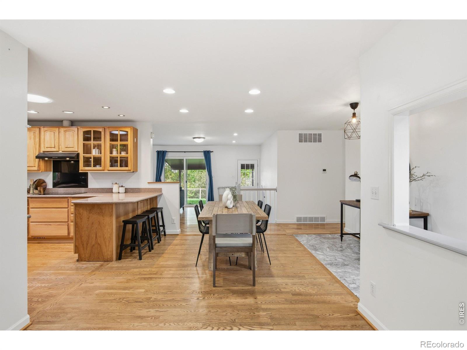 MLS Image #5 for 2100  ellis street,golden, Colorado