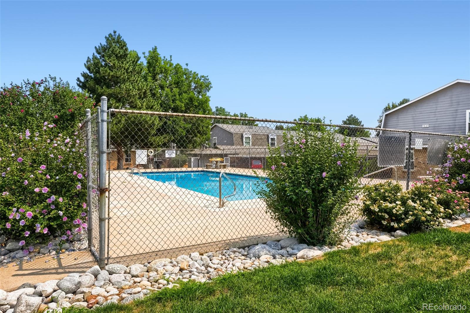 MLS Image #26 for 1482 s pierson street,denver, Colorado