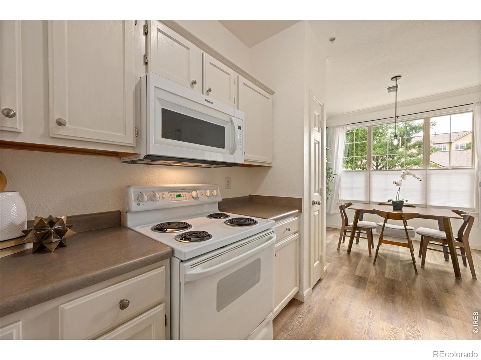 MLS Image #10 for 5620  fossil creek parkway,fort collins, Colorado