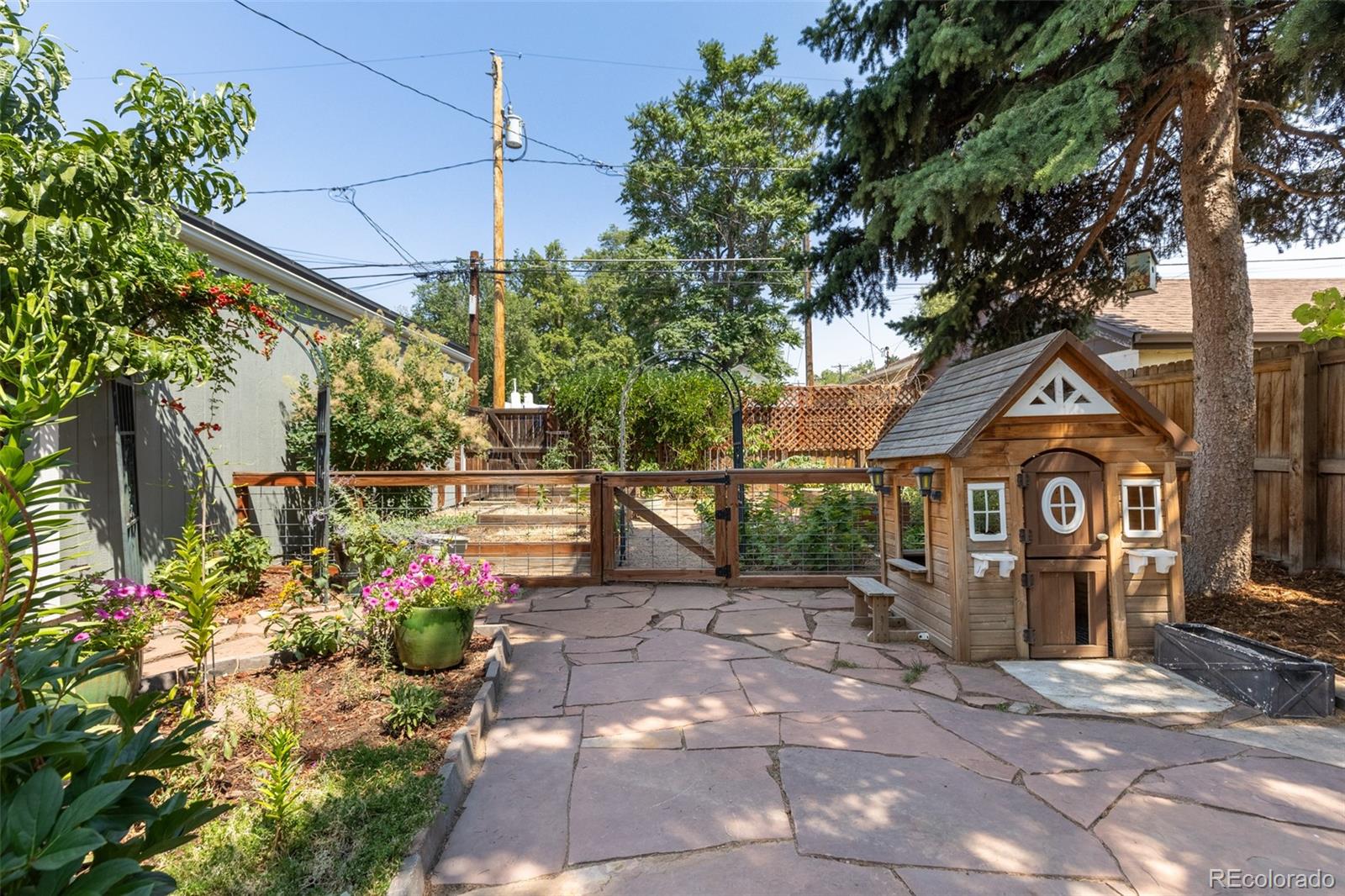 MLS Image #11 for 1490 s lincoln street,denver, Colorado
