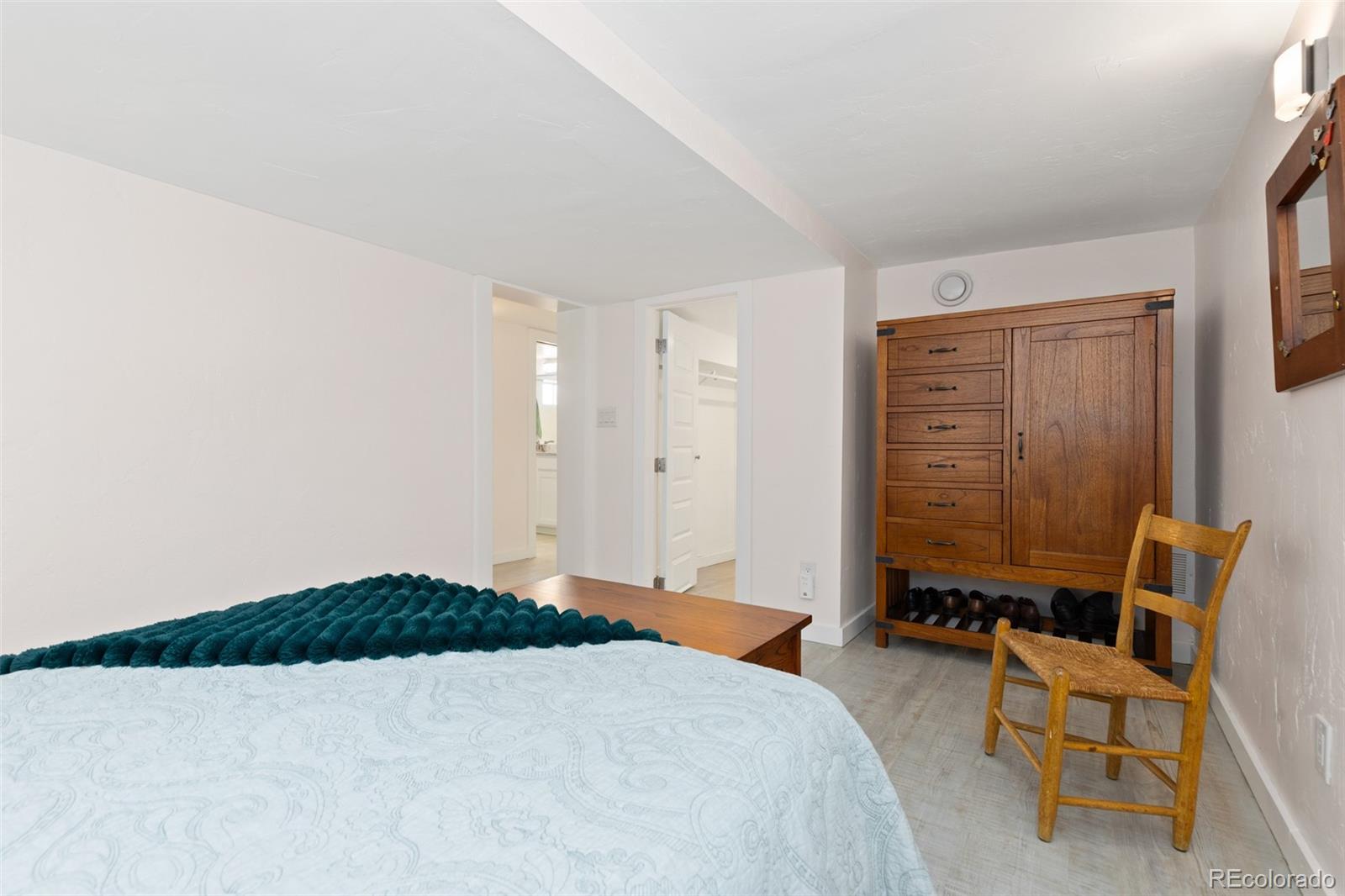 MLS Image #23 for 1490 s lincoln street,denver, Colorado