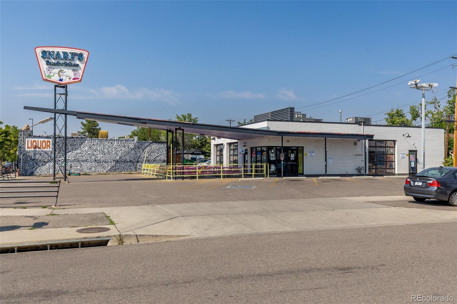 MLS Image #38 for 1490 s lincoln street,denver, Colorado