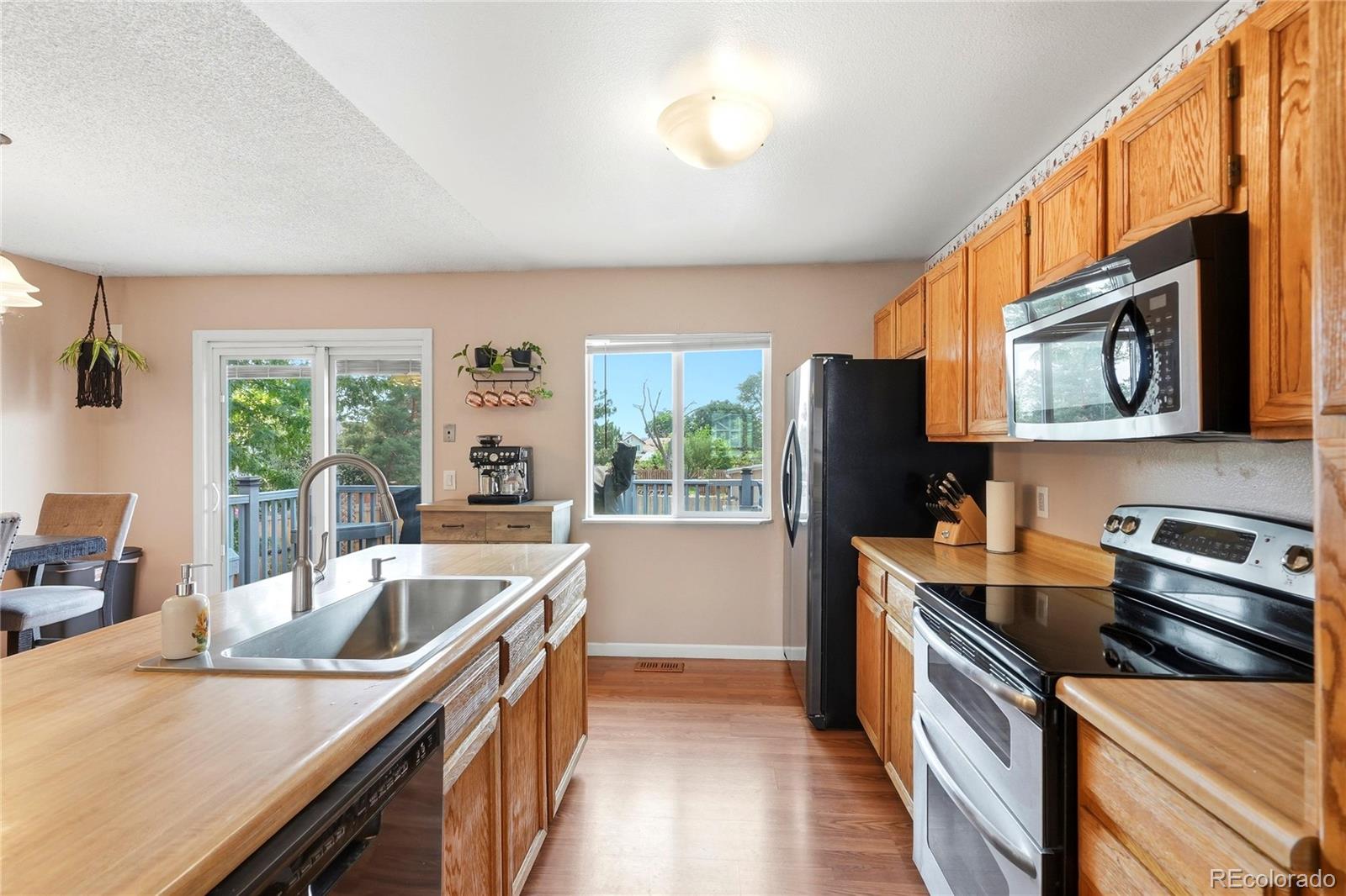 MLS Image #10 for 10029  alcott street,denver, Colorado