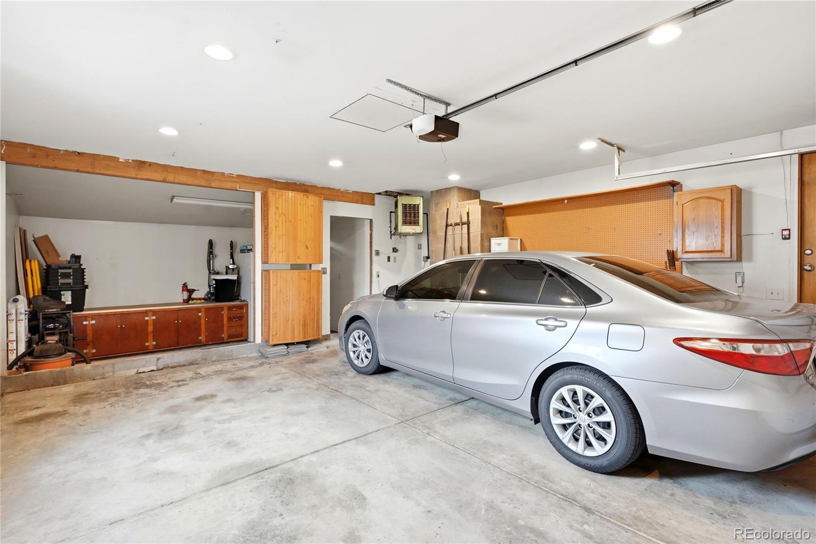 MLS Image #38 for 10029  alcott street,denver, Colorado