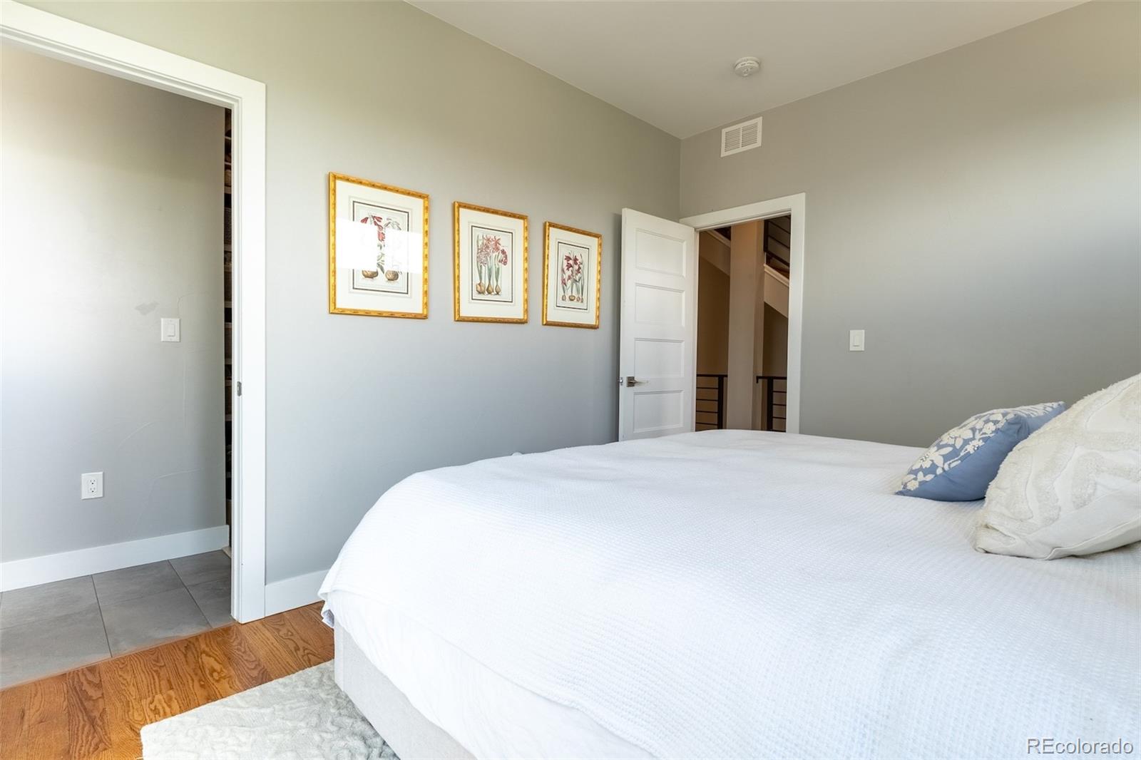 MLS Image #14 for 3318 s washington street,englewood, Colorado