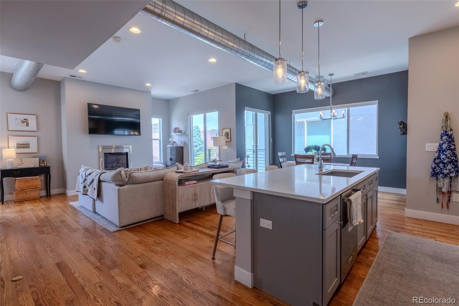 MLS Image #3 for 3318 s washington street,englewood, Colorado