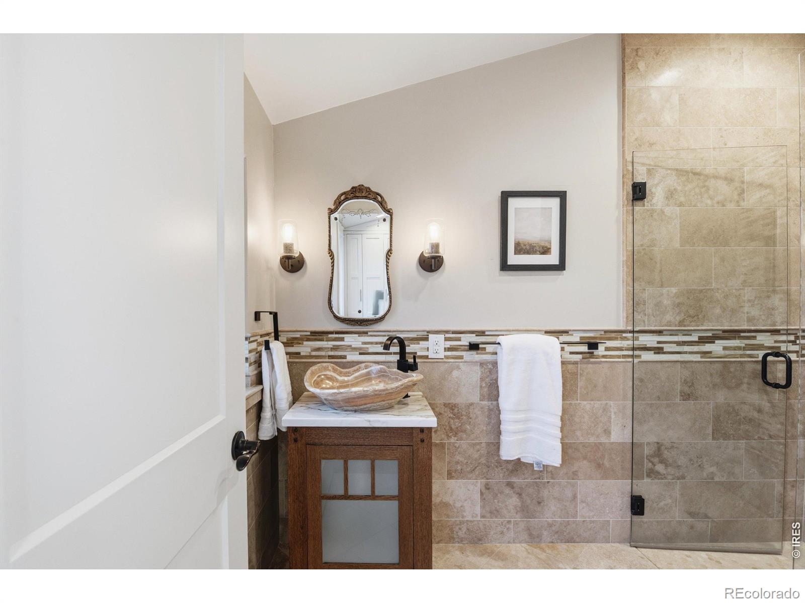 MLS Image #26 for 4276  green court,denver, Colorado