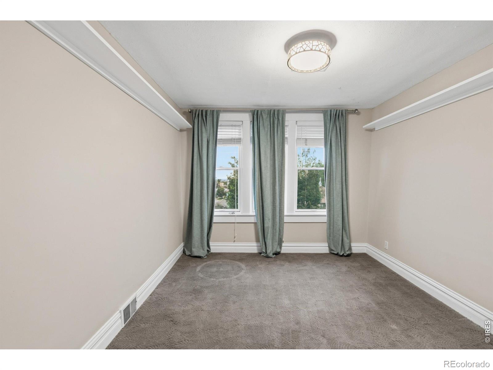 MLS Image #35 for 4276  green court,denver, Colorado