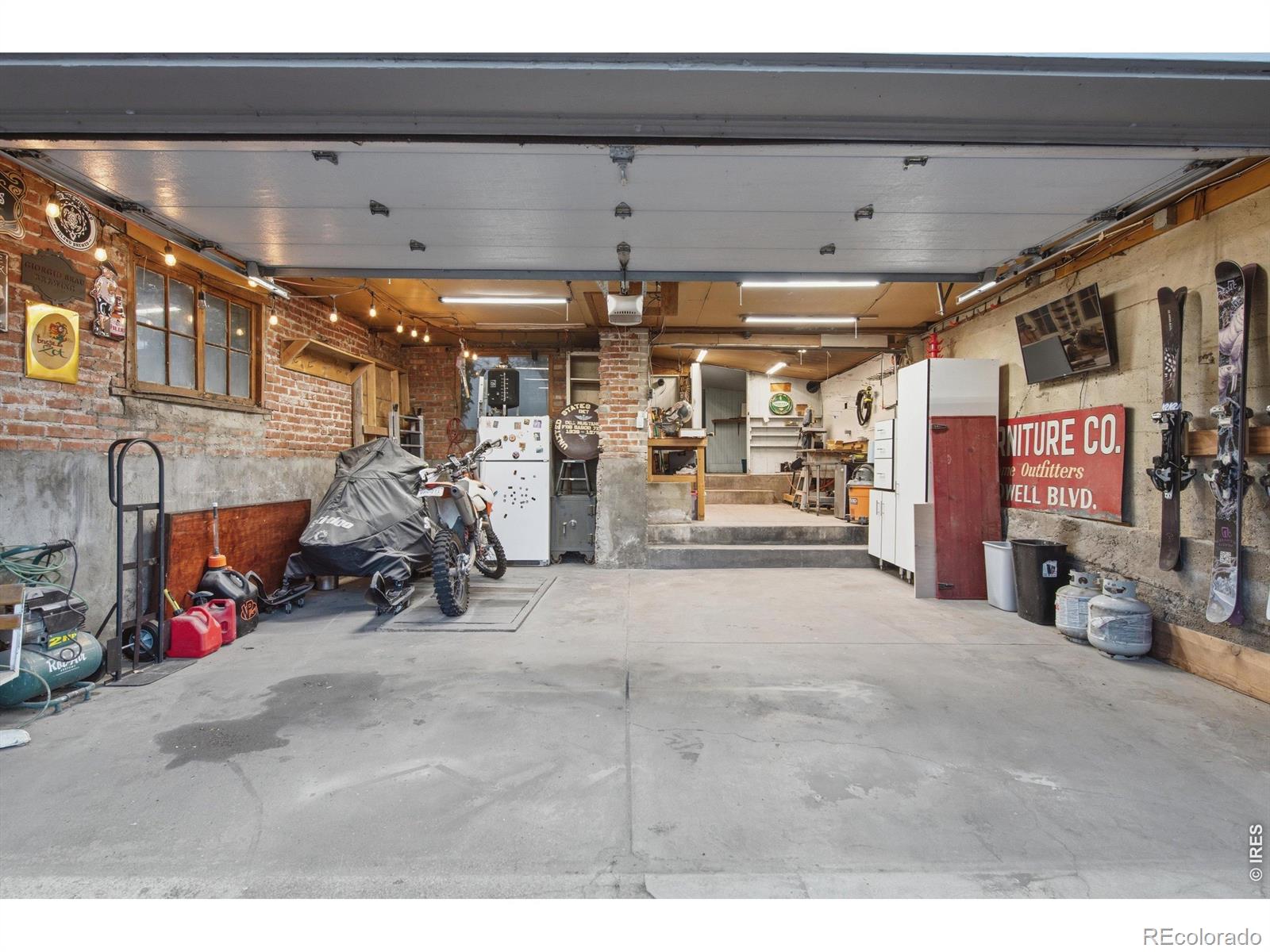 MLS Image #41 for 4276  green court,denver, Colorado