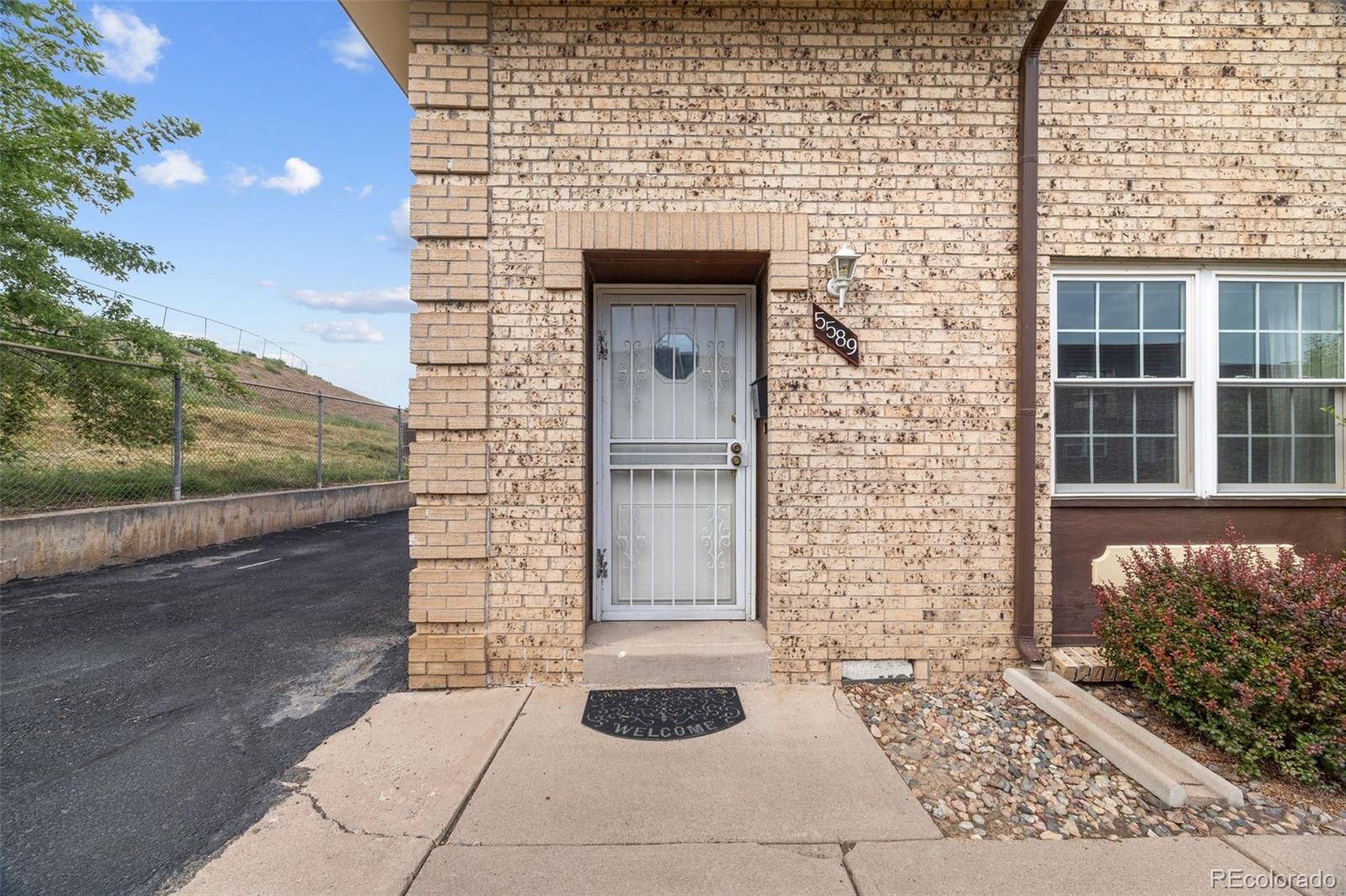 MLS Image #4 for 5589 s lowell boulevard,littleton, Colorado