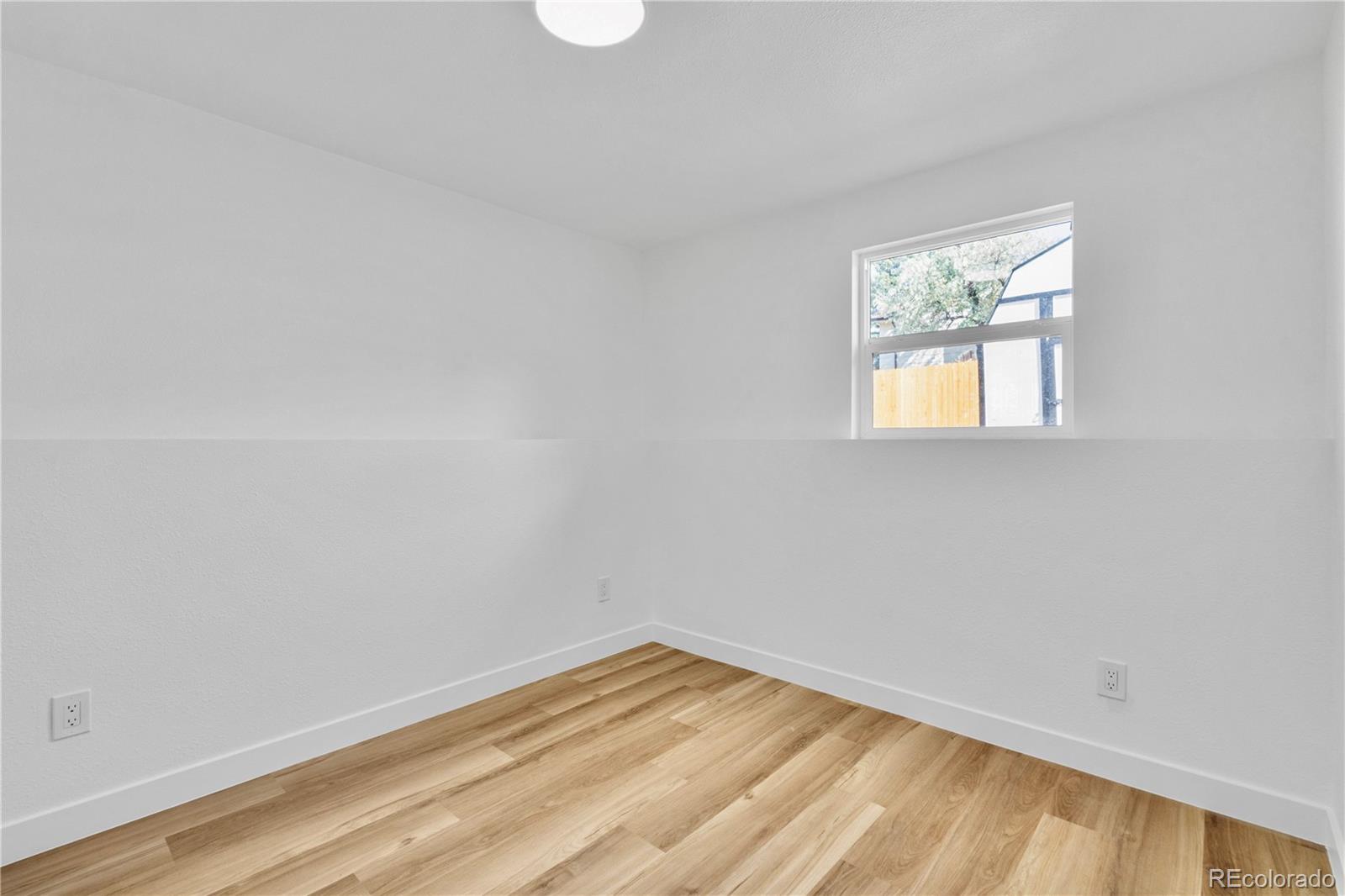 MLS Image #17 for 10272 w lehigh avenue,denver, Colorado
