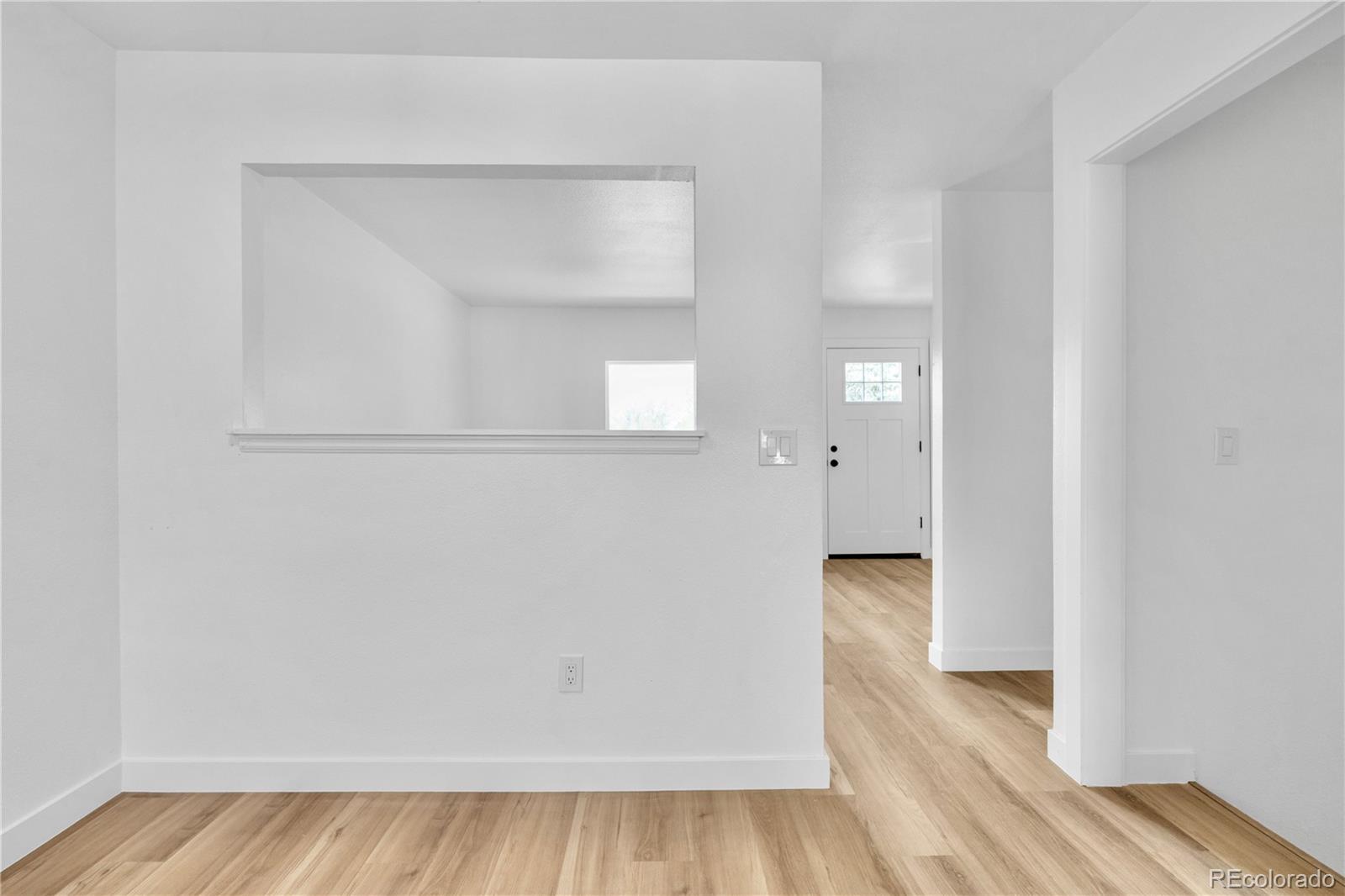 MLS Image #5 for 10272 w lehigh avenue,denver, Colorado
