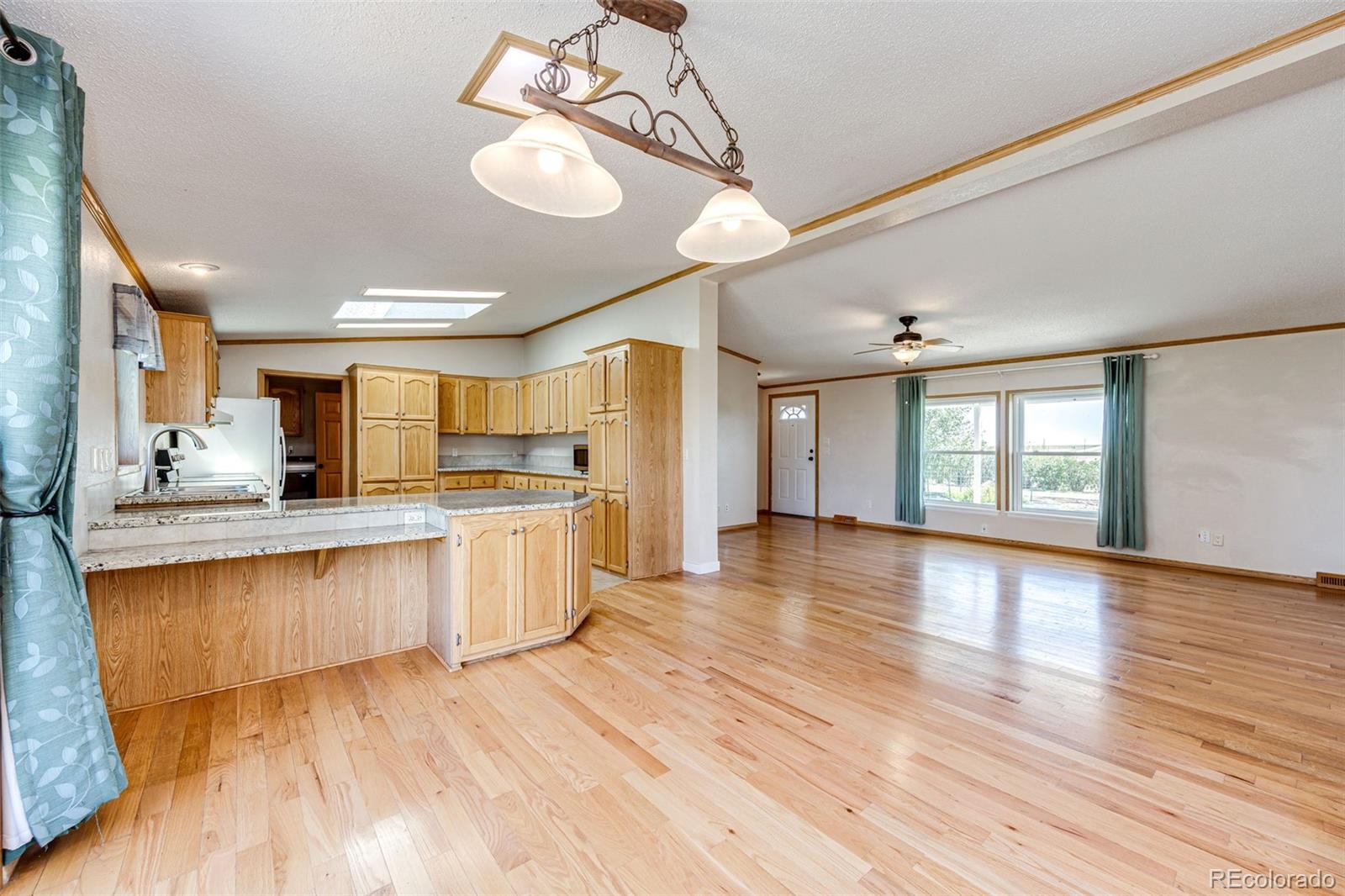 MLS Image #15 for 56054 e virginia place,strasburg, Colorado