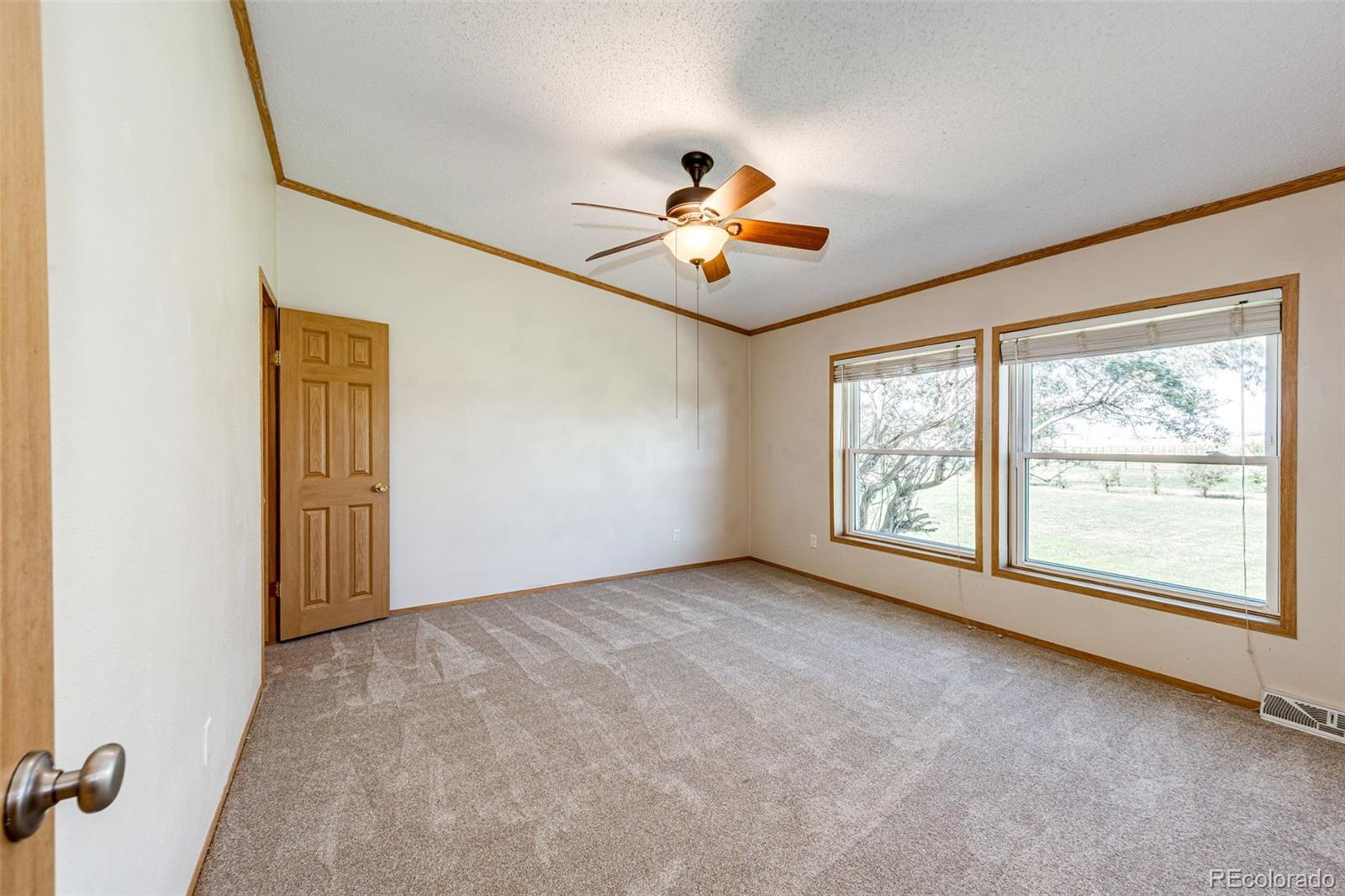 MLS Image #23 for 56054 e virginia place,strasburg, Colorado
