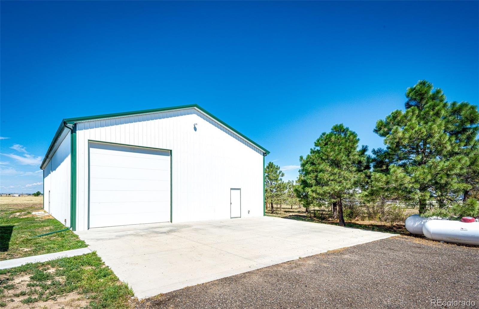 MLS Image #6 for 56054 e virginia place,strasburg, Colorado