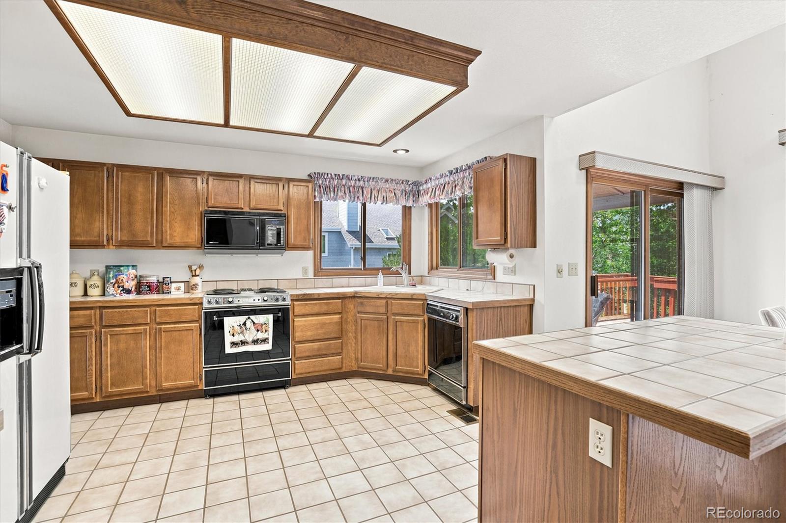 MLS Image #10 for 9877  falcon creek drive,highlands ranch, Colorado
