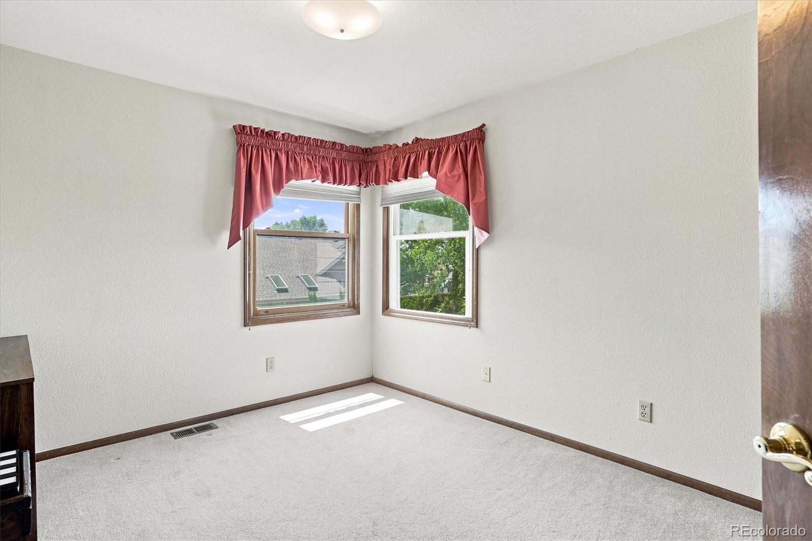 MLS Image #32 for 9877  falcon creek drive,highlands ranch, Colorado