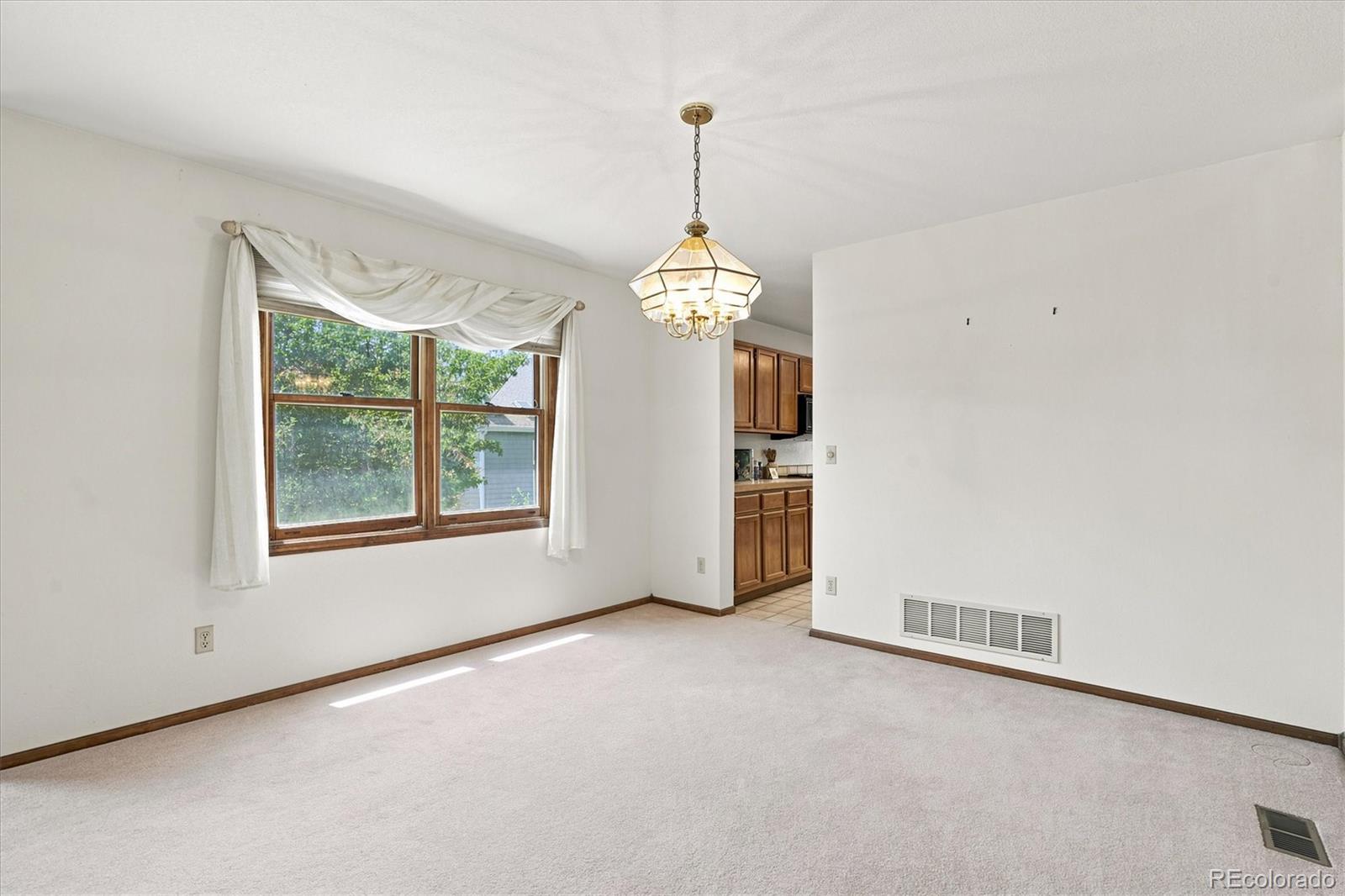 MLS Image #9 for 9877  falcon creek drive,highlands ranch, Colorado
