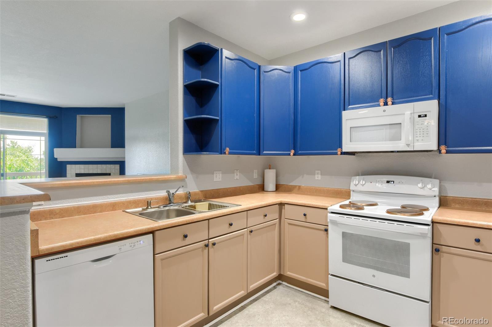 MLS Image #5 for 8520 s holland lane,littleton, Colorado
