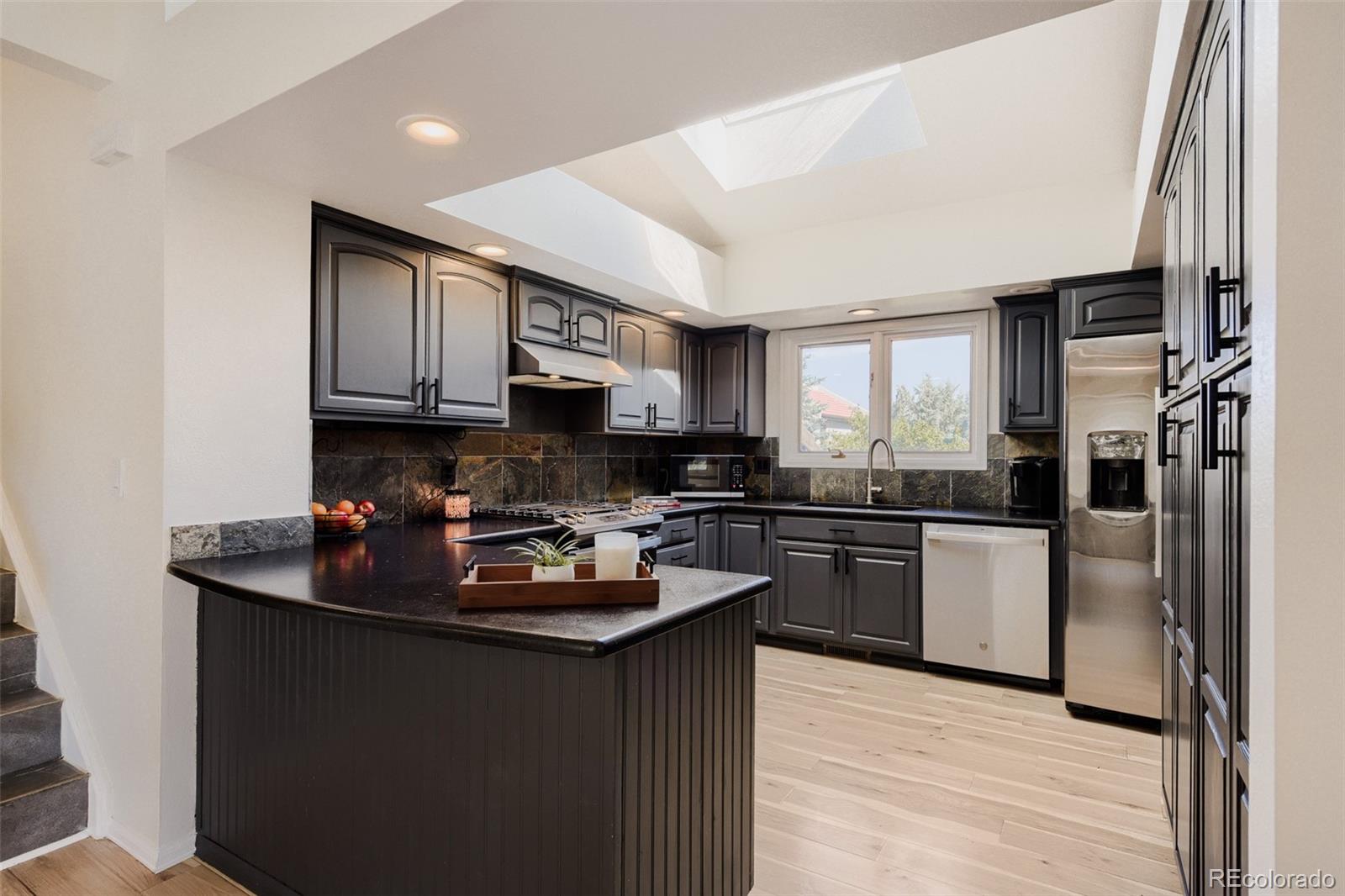MLS Image #4 for 6823  big horn trail,littleton, Colorado
