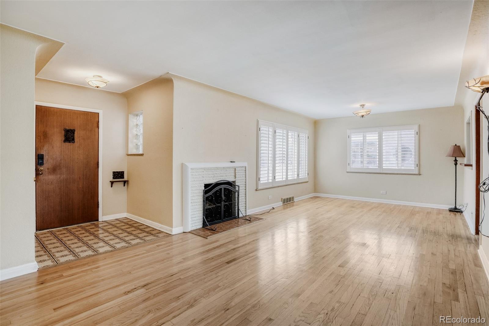 MLS Image #2 for 181 s holly street,denver, Colorado