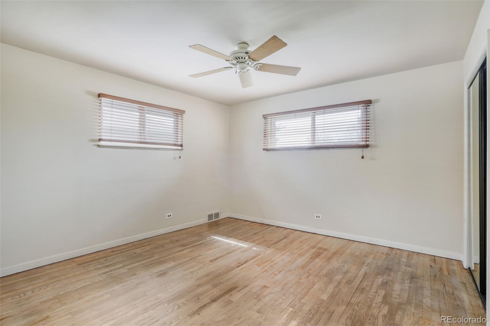 MLS Image #7 for 181 s holly street,denver, Colorado