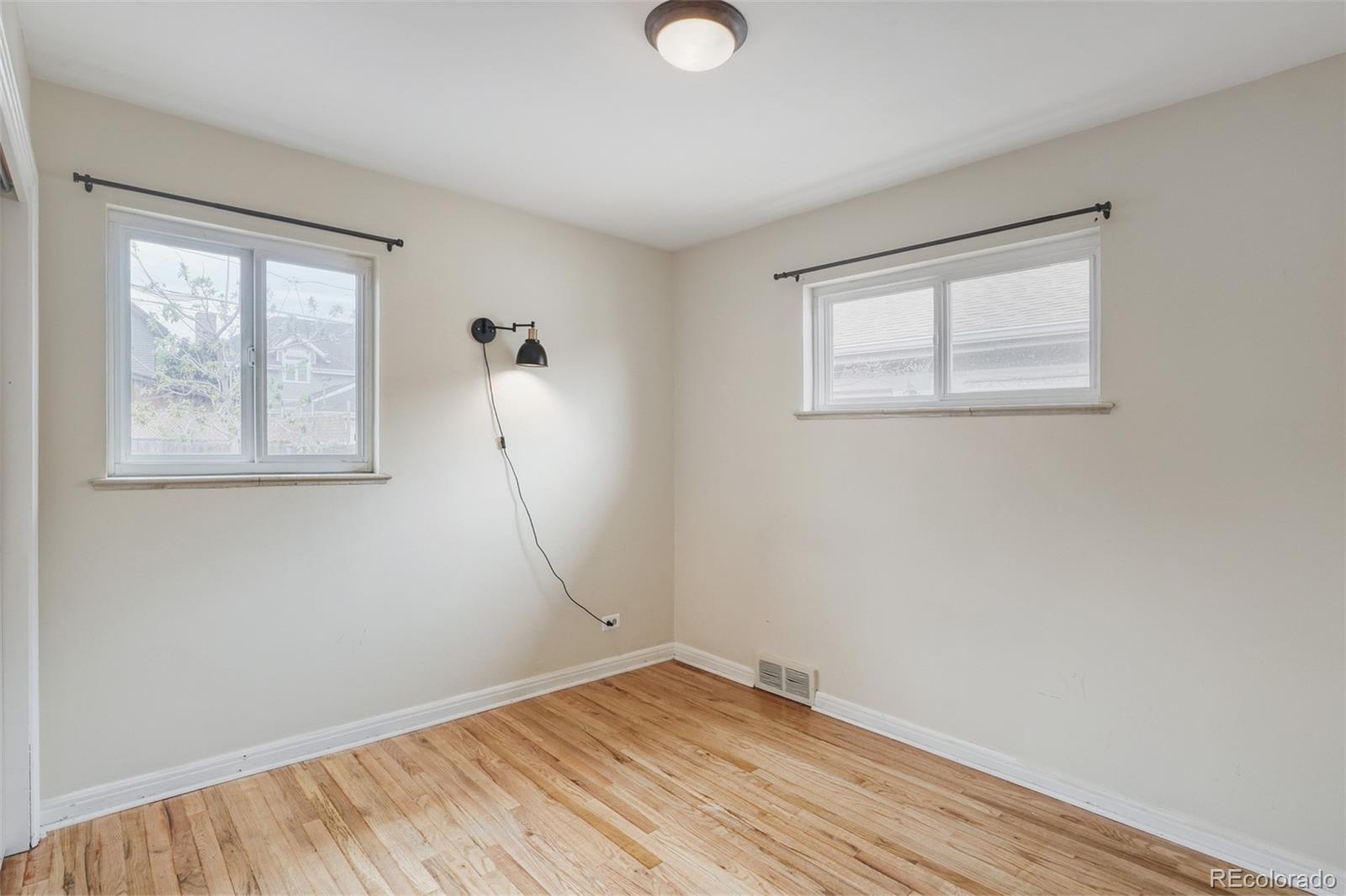 MLS Image #9 for 181 s holly street,denver, Colorado