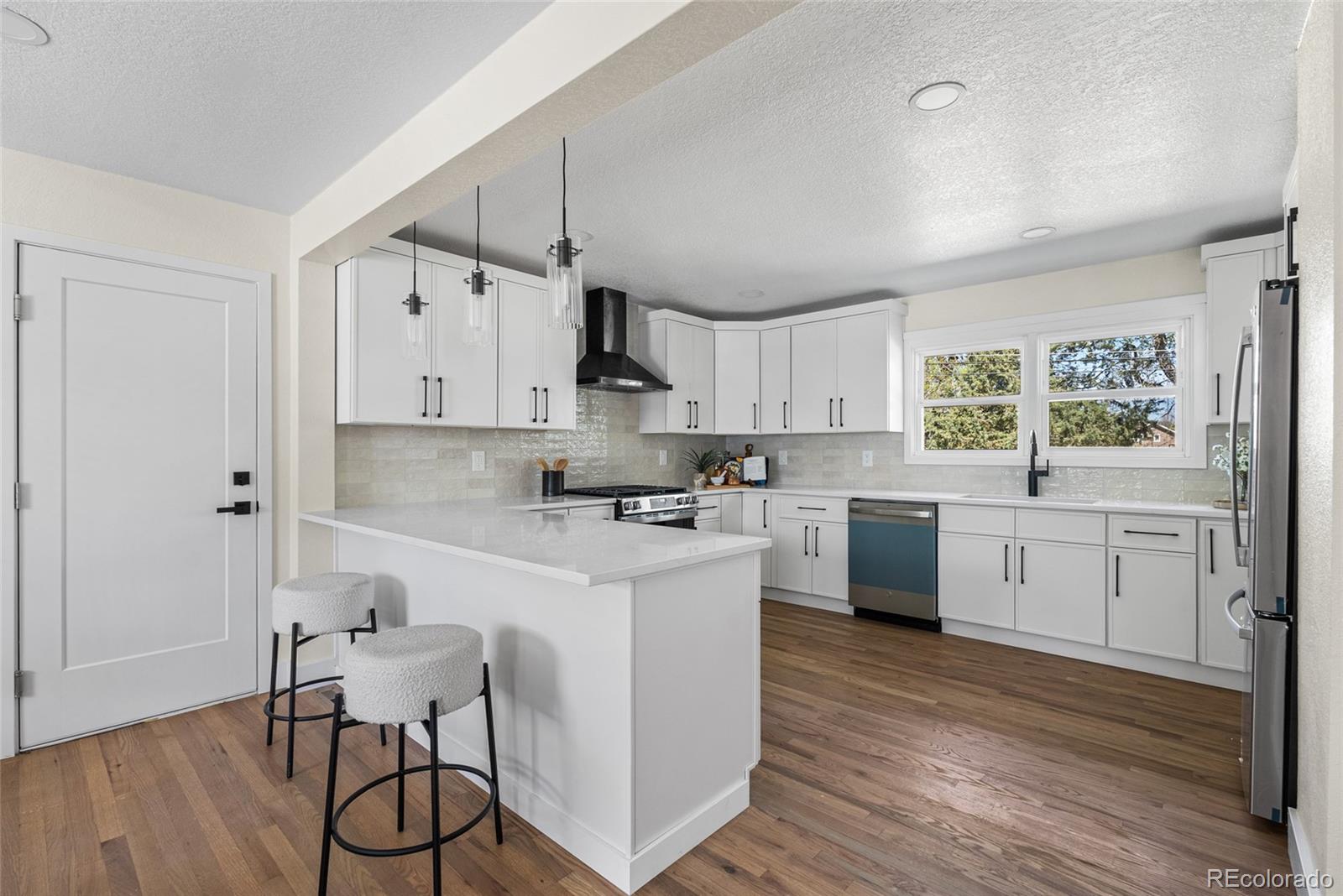 MLS Image #5 for 1375 w hinsdale drive,littleton, Colorado