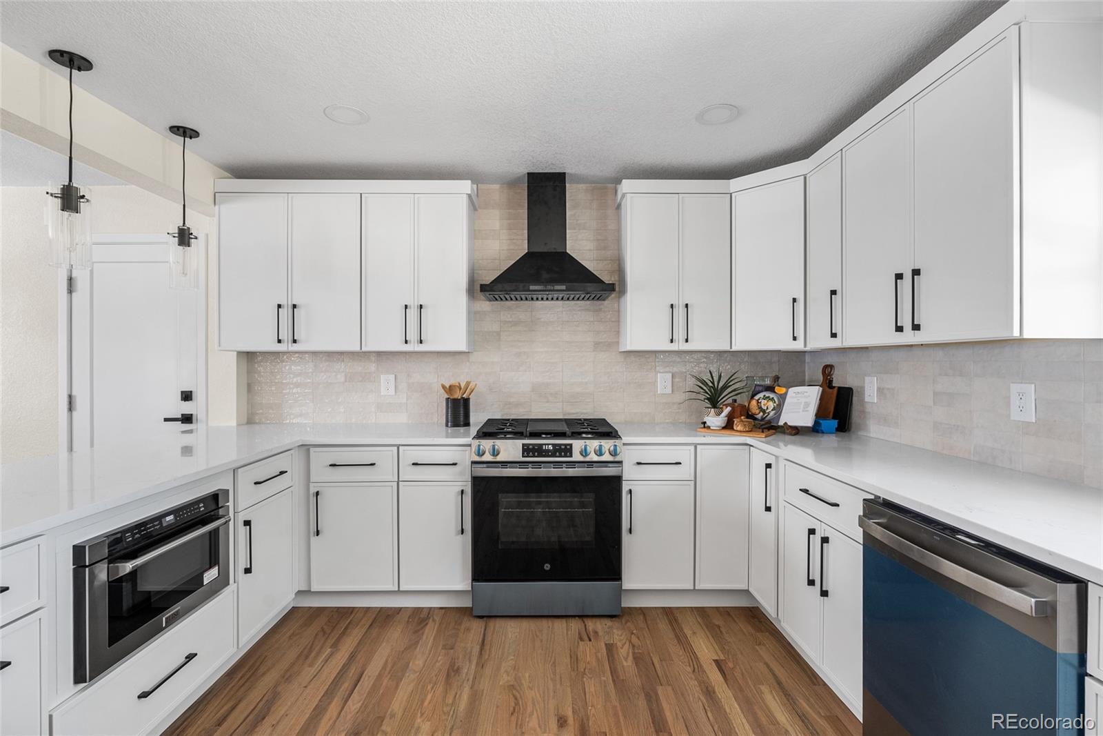 MLS Image #7 for 1375 w hinsdale drive,littleton, Colorado