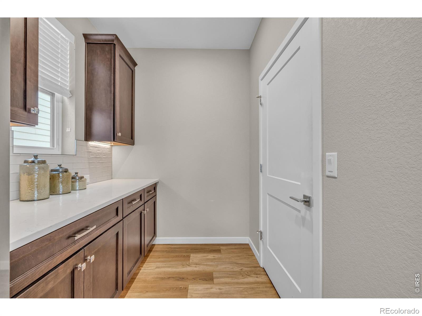 MLS Image #9 for 9074  moondance drive,littleton, Colorado