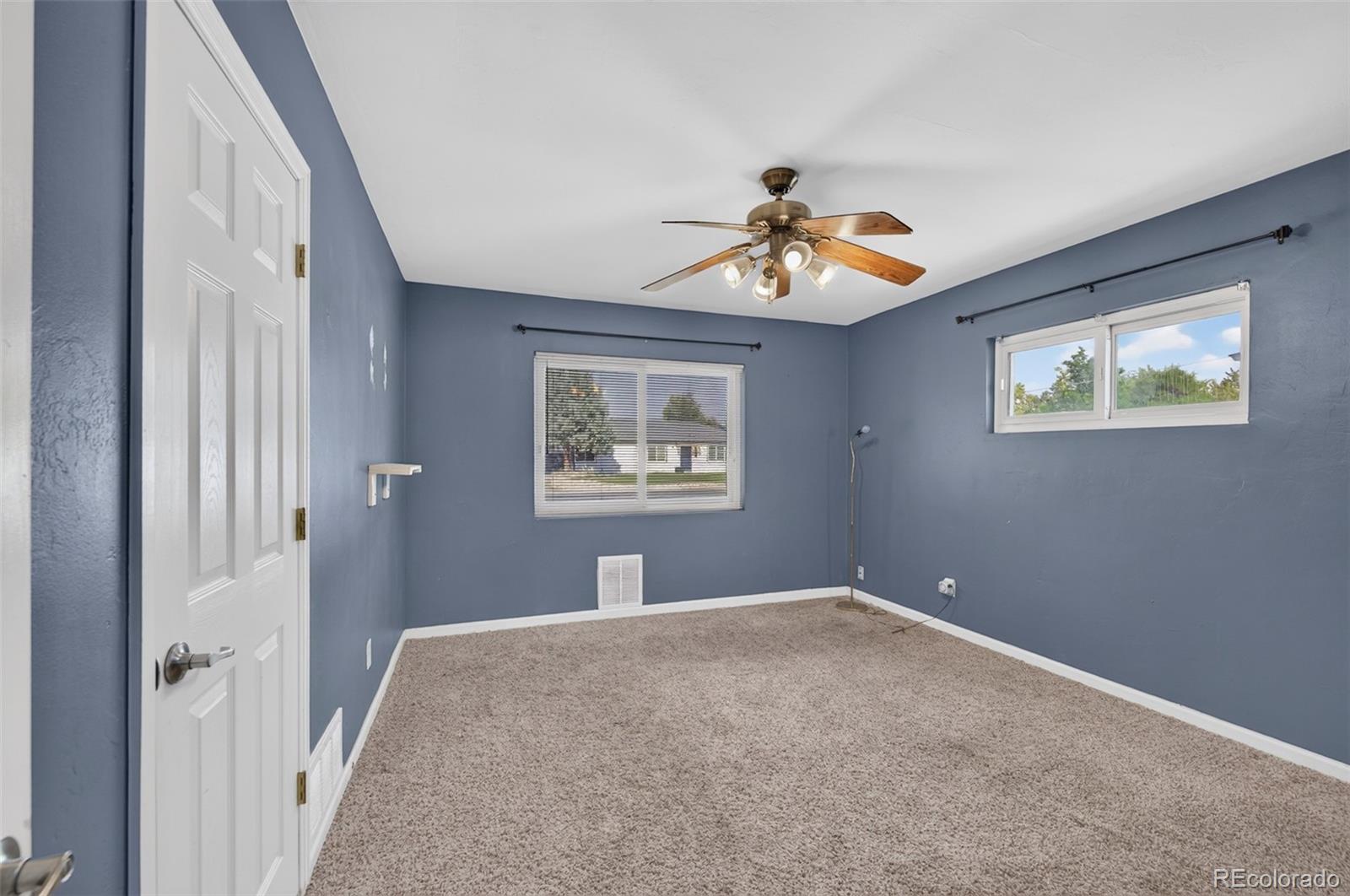 MLS Image #18 for 919  troy street,aurora, Colorado