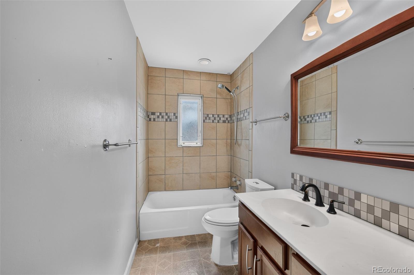 MLS Image #21 for 919  troy street,aurora, Colorado