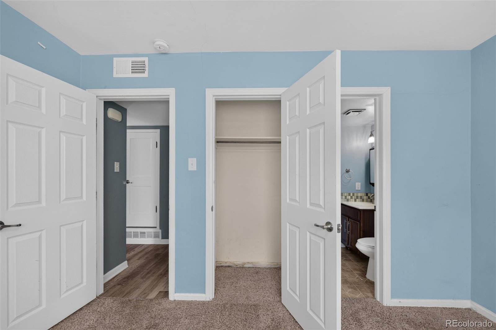 MLS Image #23 for 919  troy street,aurora, Colorado