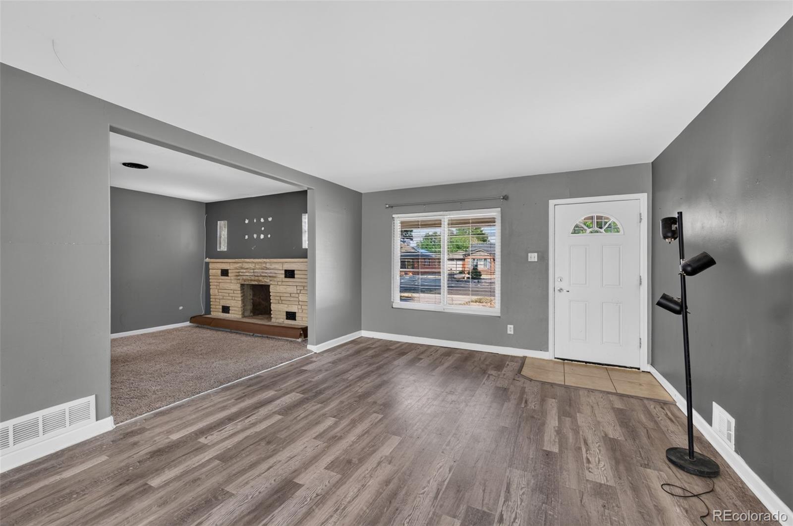 MLS Image #4 for 919  troy street,aurora, Colorado