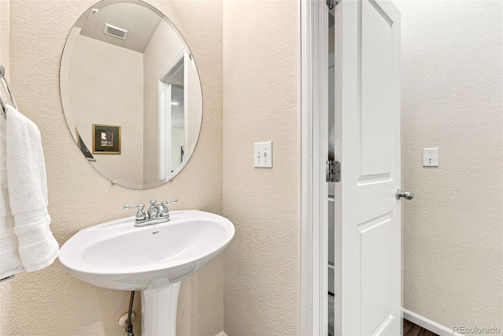 MLS Image #14 for 15307 w 66th drive,arvada, Colorado