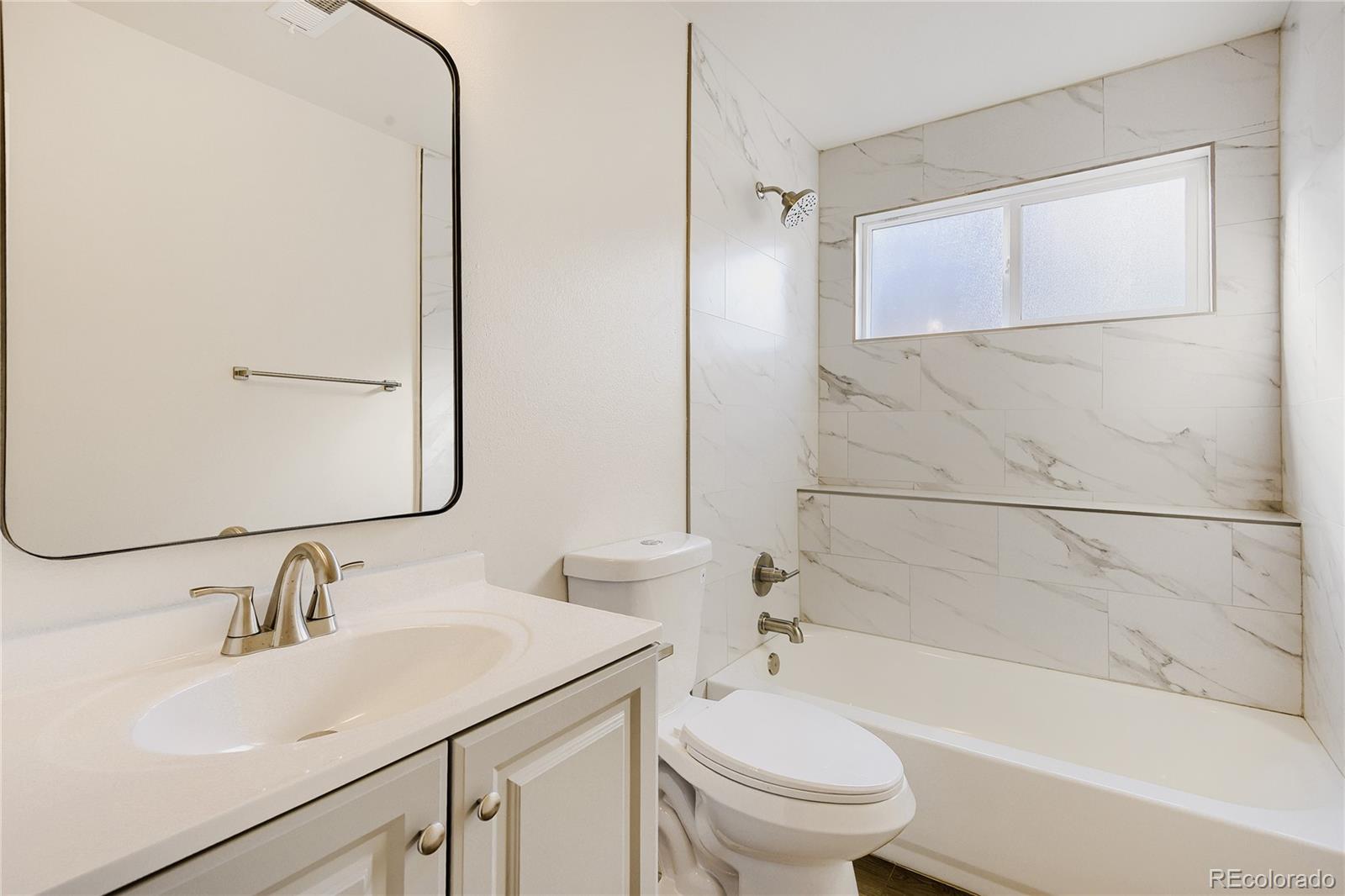 MLS Image #18 for 768 s fairplay court,aurora, Colorado