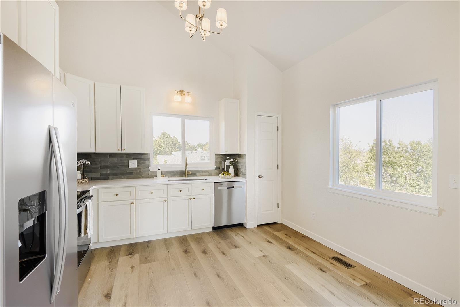 MLS Image #9 for 768 s fairplay court,aurora, Colorado